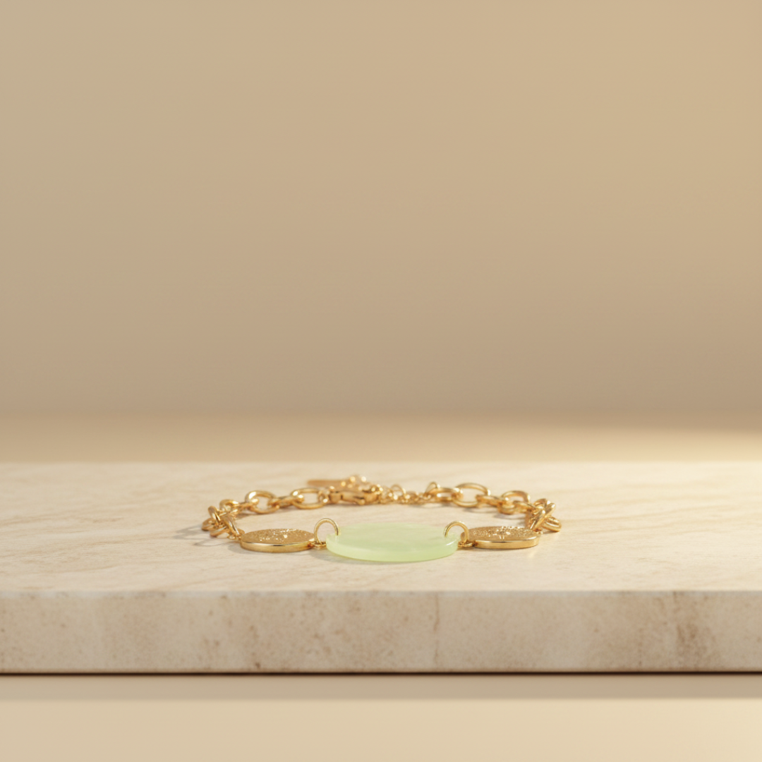 Twirl Bracelet — 18K gold-plated anti-tarnish jewellery by Veyra