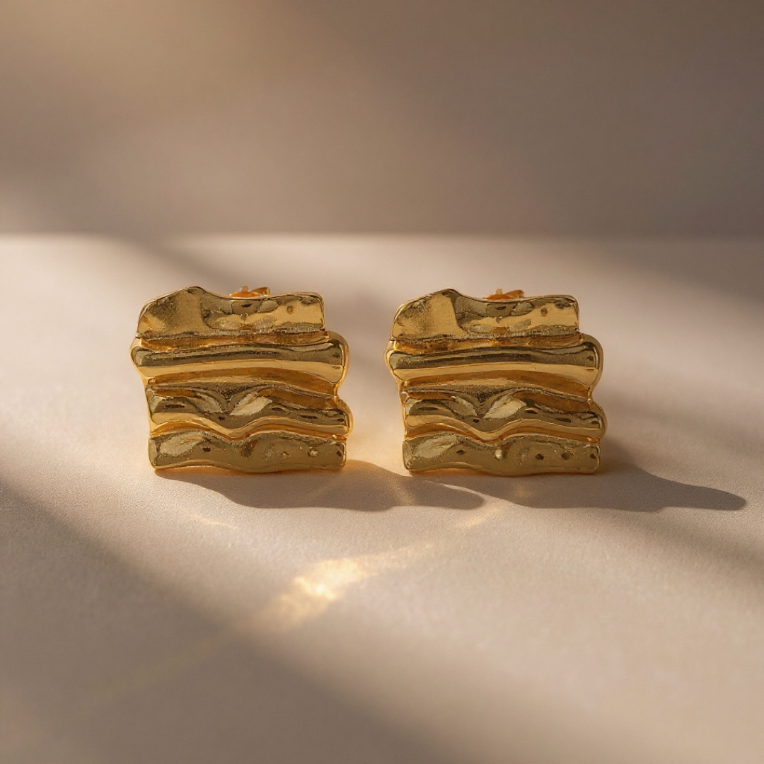 Trio Earrings — 18K gold-plated anti-tarnish jewellery by Veyra, view 2