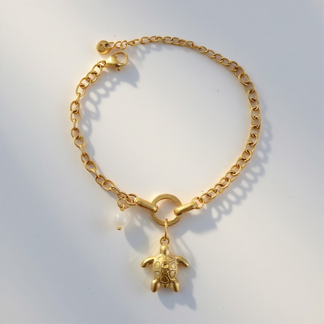 Pearl Rush Bracelet — 18K gold-plated anti-tarnish jewellery by Veyra