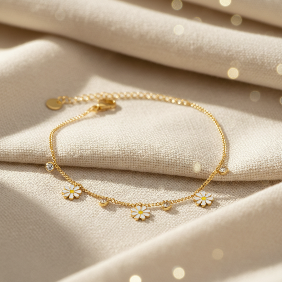 Forever Link Bracelet — 18K gold-plated anti-tarnish jewellery by Veyra