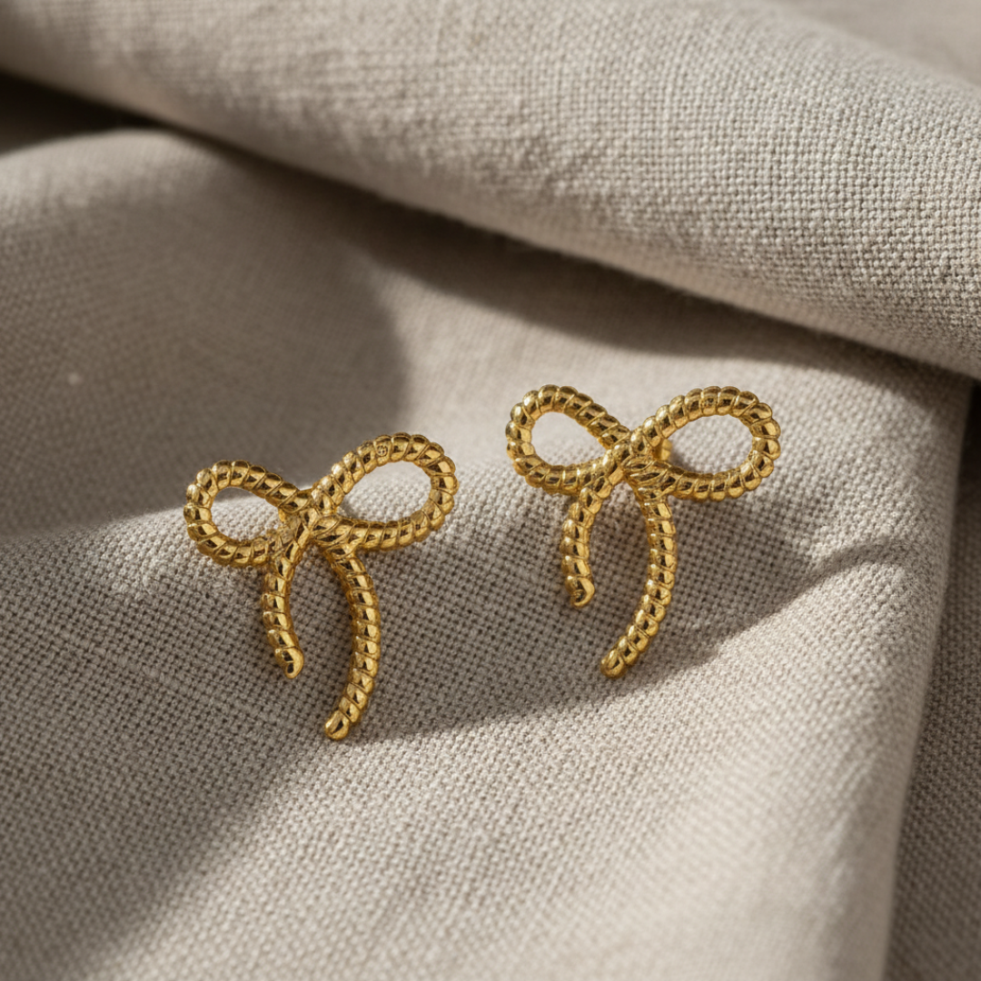 Fleur Earrings — 18K gold-plated anti-tarnish jewellery by Veyra
