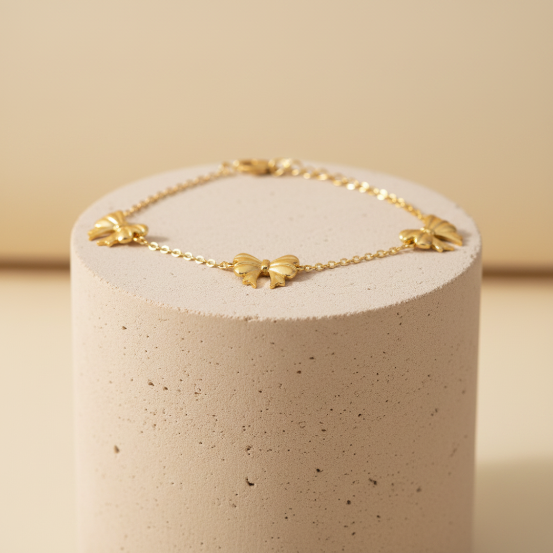 Dainty Days Bracelet — 18K gold-plated anti-tarnish jewellery by Veyra