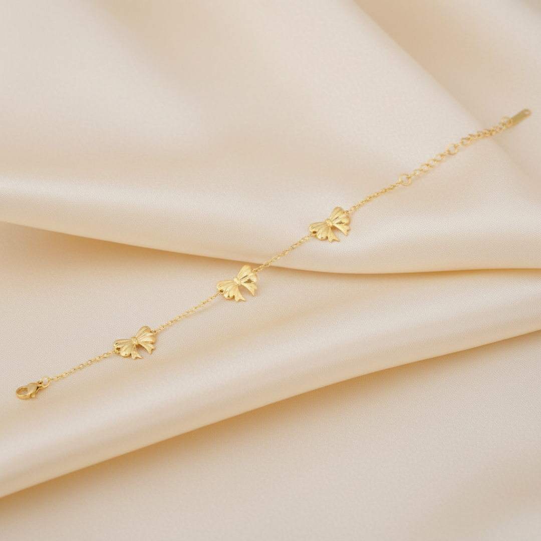 Bow Down Bracelet — 18K gold-plated anti-tarnish jewellery by Veyra