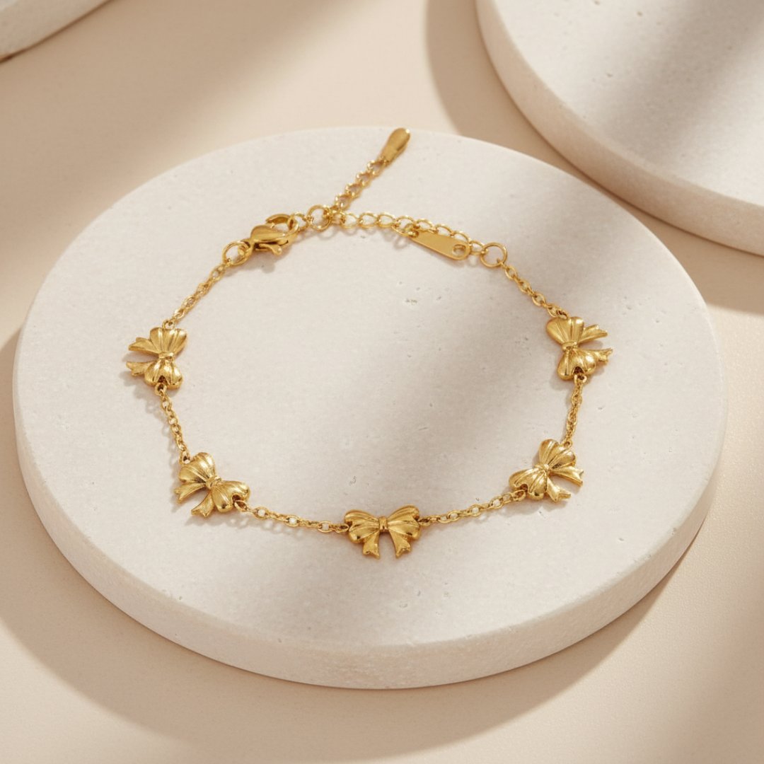 Better Together Bracelet — 18K gold-plated anti-tarnish jewellery by Veyra