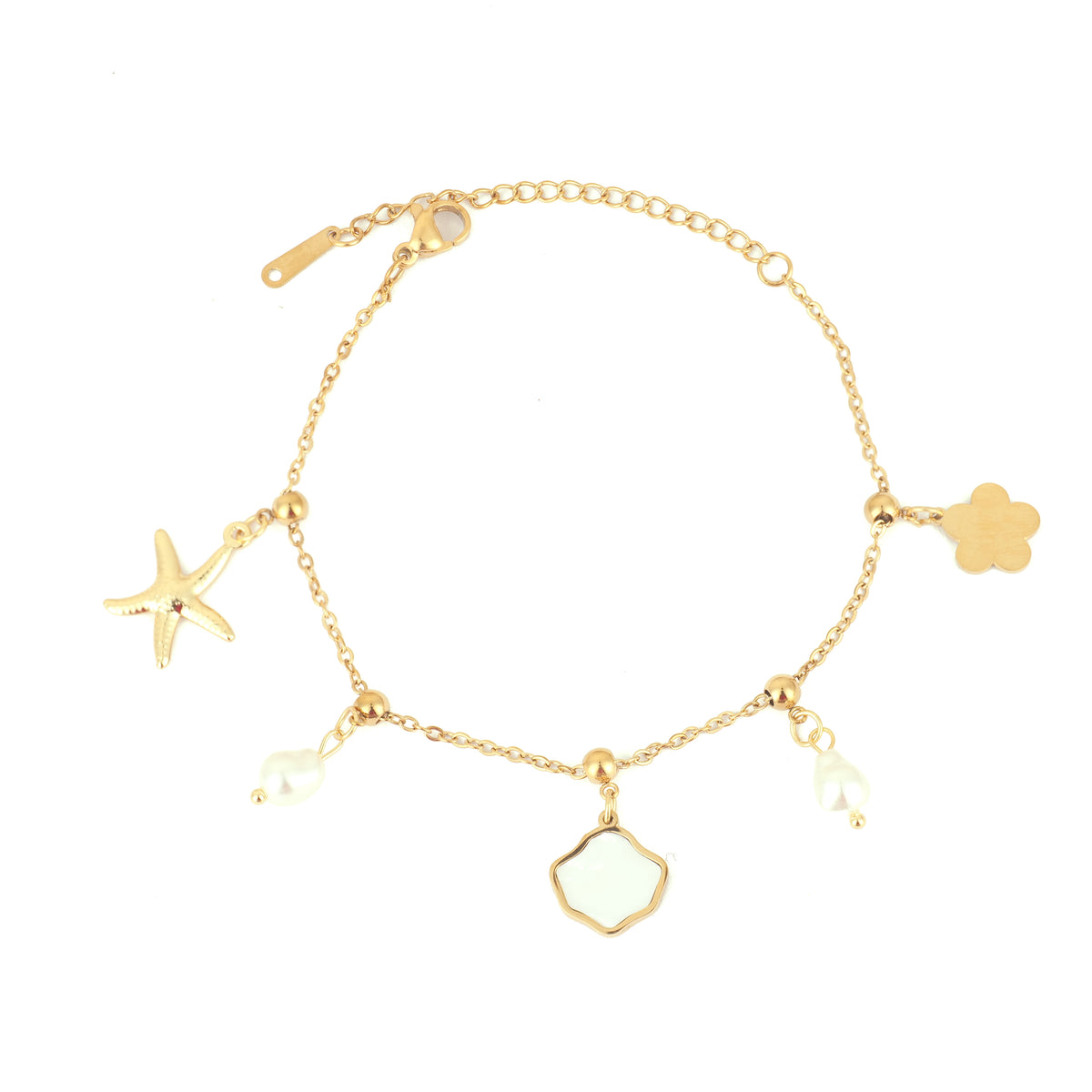 Loop It Bracelet — 18K gold-plated anti-tarnish jewellery by Veyra, view 2